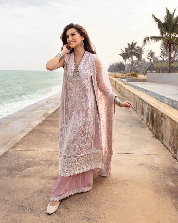 Amaryllis | Zinnia Luxury lawn'25 | Faiza Saqlain