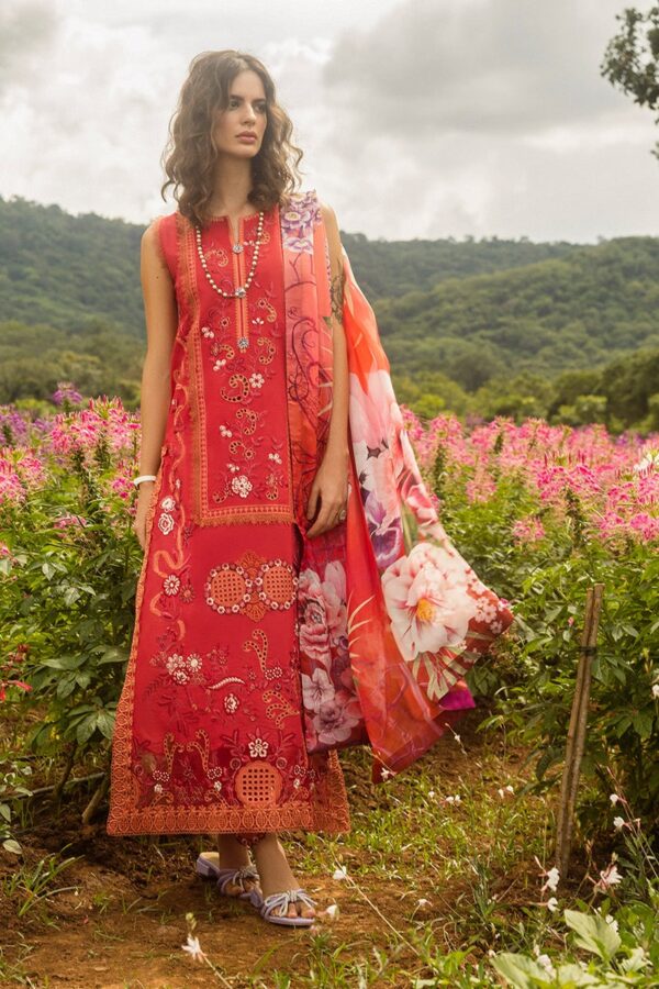 Wanderlust Blooms | Secret Garden Hemline BY MUSHQ