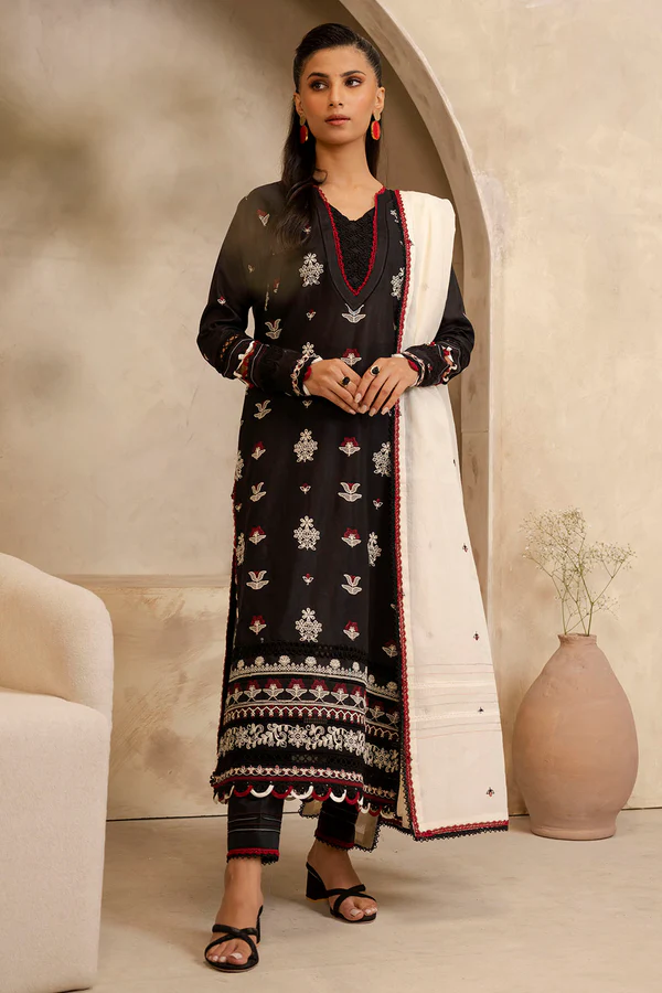 WUS25E30295 | Embroidered Lawn'25 3Pc | Zellbury