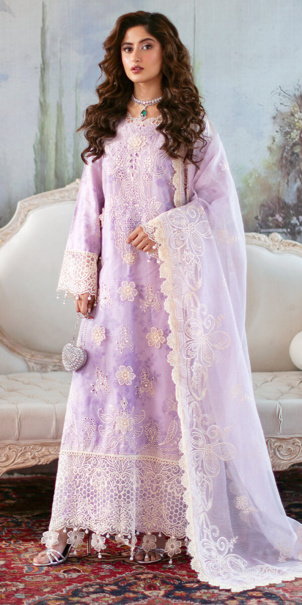 Lyrell | Sophia Luxury Lawn | Mahnur