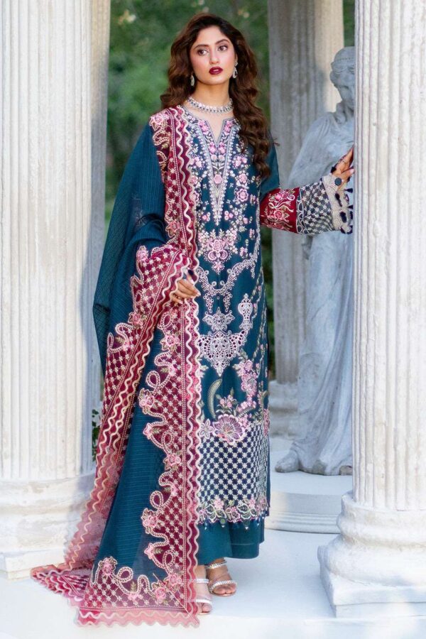 Adelle | Sophia Luxury Lawn | Mahnur