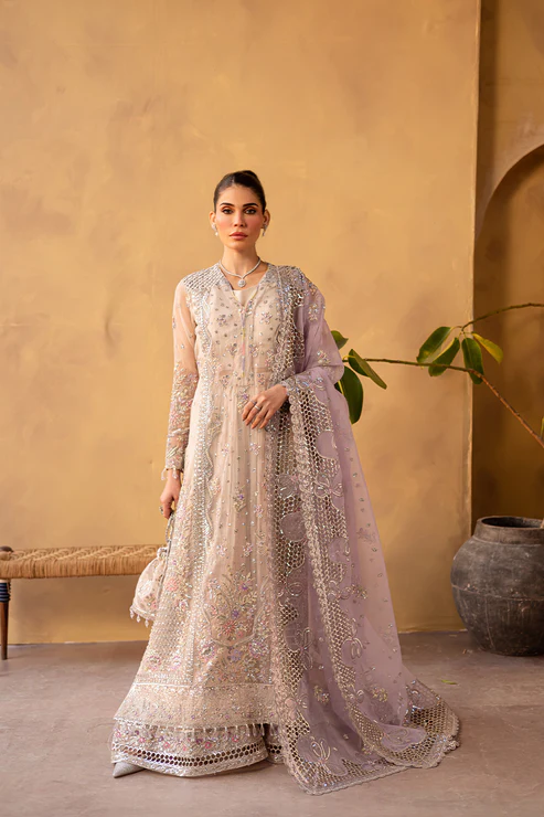 LUNARA |  Regalia luxury formals | Emaan Adeel