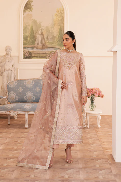 VELITH | Suave luxury formals '25 | Emaan Adeel