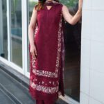 VIELLA | Symphony Luxury Lawn'26 | Neeshay