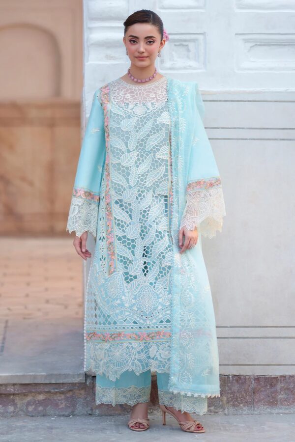 NL-03 | Nilofer Luxury Lawn'26 | Mahnur