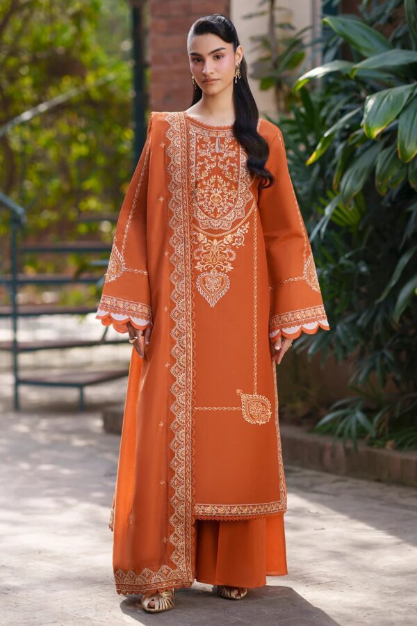 F-02 | Fiona Lawn '26 | Mahnur