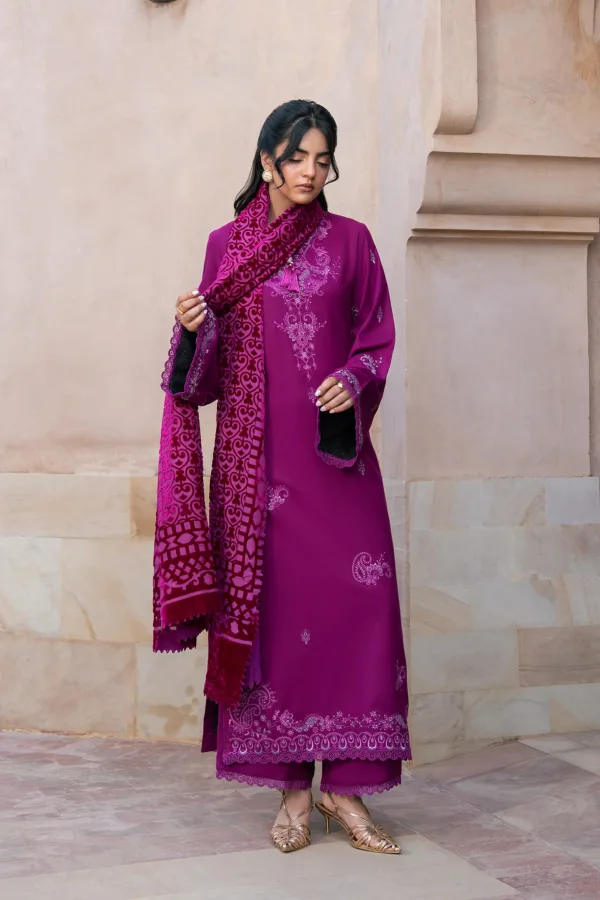 BERRY NOIR | The Plush Edit '26 | Raaya