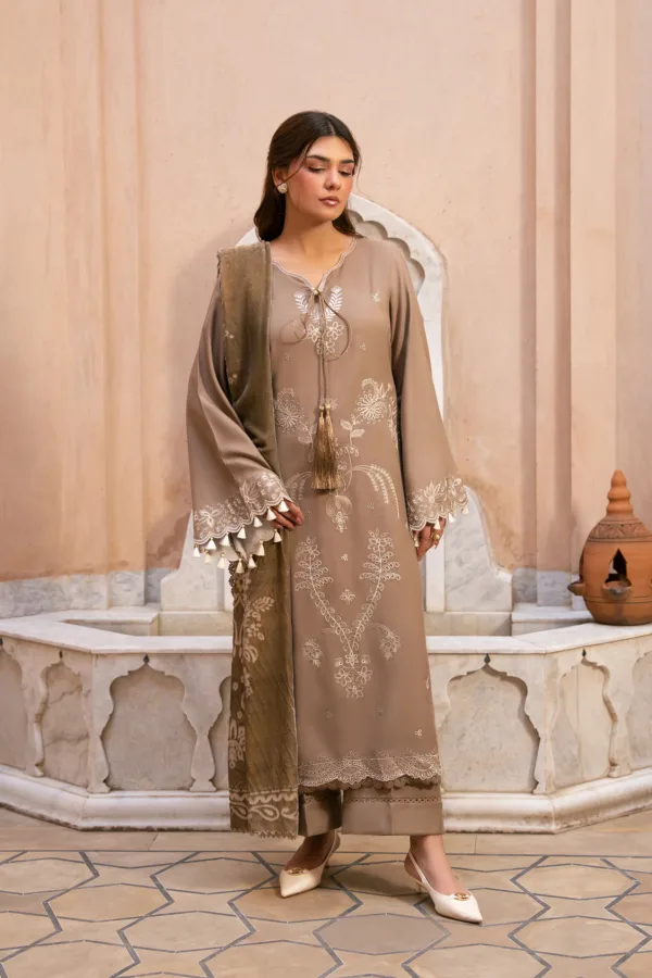 MUTED TRUFFLE | The Plush Edit '26 | Raaya
